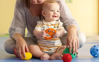 بازی با کودک: یادگیری و رشد در سال اول